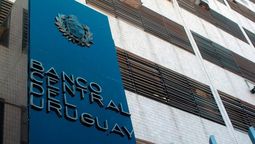 altText(BCU negó cualquier solicitud de transferencia millonaria desde Venezuela)}
