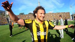 altText(Peñarol se reunió con Forlán y Ramos, restan dos reuniones más)}