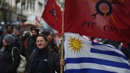 altText(Pit-Cnt reivindicó plebiscito y reducción de jornada laboral)}