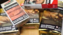 altText(Tasas mundiales de tabaquismo bajan un 27% desde 2010, según OMS)}