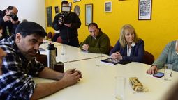 altText(Cosse y Andrade dialogaron con el Pit Cnt sobre trabajo y educación)}
