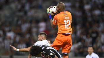 Nacional confirma la baja de Mejía para el clásico