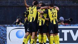 altText(Peñarol se enfoca en Racing y Aguirre no tocaría el equipo que goleó en el clásico)}