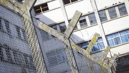 altText(Funcionarios civiles penitenciarios lograron que su trabajo sea reconocido como insalubre)}