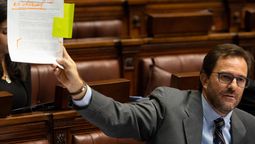 altText(Para Germán Cardoso todavía no empezó el segundo tiempo)}