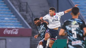 Christian Oliva vuelve a la titularidad en Nacional para enfrentar a Cerro.