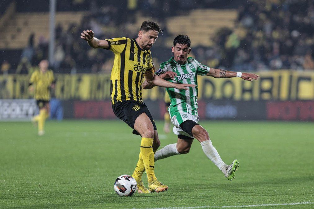 Gastón Ramírez habló sobre su salida de Peñarol