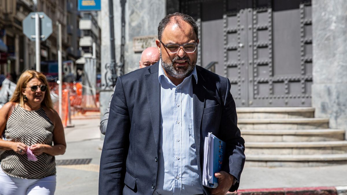 Carrera declaró por el caso de presunto espionaje