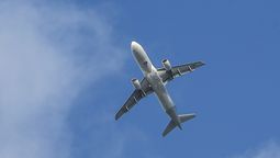 altText(Controladores aéreos se declaran en conflicto)}