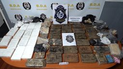 altText(Policía incautó más de 50 kg de drogas en Piedras Blancas)}