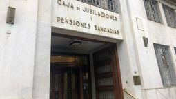 altText(AEBU defiende Caja Bancaria ante arremetida reformista)}