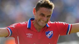 altText(El Santa Fé de Colombia quiere a Bergessio, Nacional suspendió amistoso con Racing)}