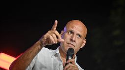 altText(Legnani anunció un plan piloto con productores para conservar y proteger la cuenca del río Santa Lucía)}