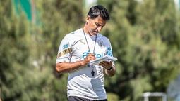 altText(Broli no será el DT de la selección y aparecen dos nombres en el radar de la AUF)}