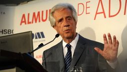 altText(Vázquez: “No aceptamos que se diga que este Gobierno va a entregar un país en crisis”)}