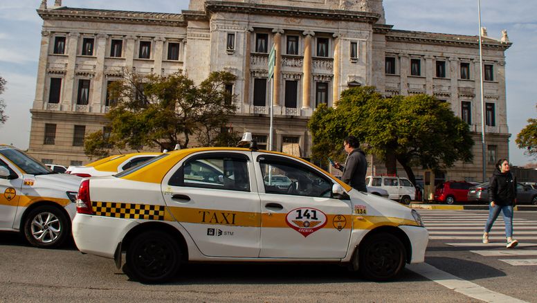 Después de Semana de Turismo subirán las tarifas del taxi