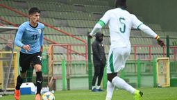 altText(Uruguay le ganó a Senegal en el primer amistoso en Polonia previo al mundial)}