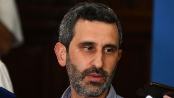 Caggiani: A los chorros y delincuentes los vamos a perseguir hasta abajo de la cama