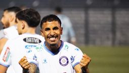 altText(Segunda División: triunfo histórico de Paysandú; Plaza Colonia único líder de la Anual)}