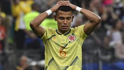 altText(El lateral de Colombia, Tesillo, amenazado de muerte por errar el definitivo penal contra Chile)}