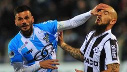 altText(Wanderers venció a Cerro y será rival del Corinthians)}