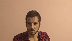 altText(Martín Rosito: ¨Pasé de cantar sólo en mi habitación a cantar con Sabina frente a miles de personas¨)}