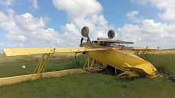 altText(Avión fumigador se estrelló en Cerro Largo; no hubo víctimas)}