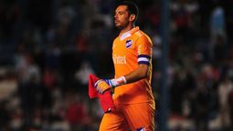 altText(Esteban Conde rescinde con Nacional y se va a Banfield)}