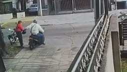 altText(Imputaron a delincuente recapturado que rapiñaba mujeres en Pocitos)}