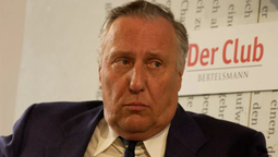 altText(Falleció a los 86 años Frederick Forsyth, el autor de la novela 