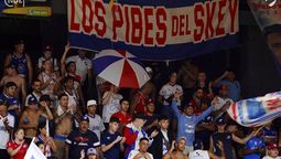 altText(LUB: Aplastante victoria tricolor)}