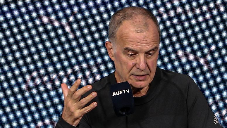 Marcelo Bielsa ya hizo su primera convocatoria