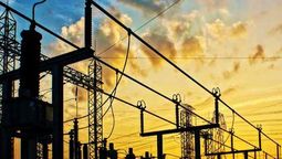 altText(UTE soportó un pico histórico de consumo eléctrico en la noche del jueves)}