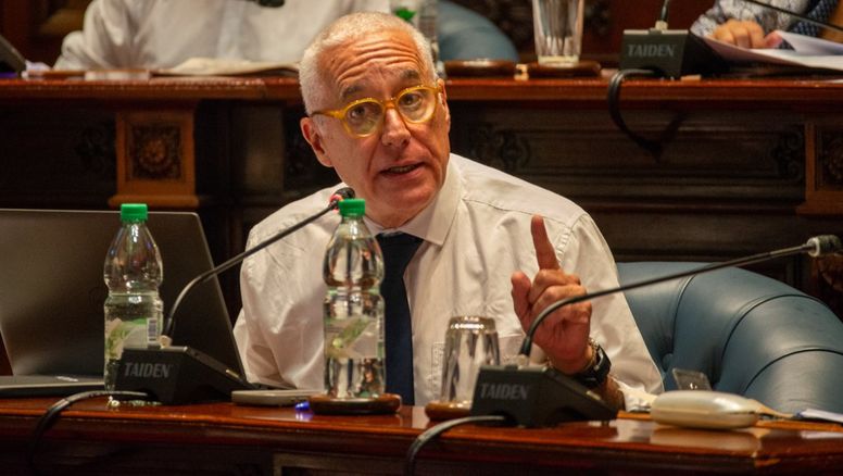 Negro propuso crear fiscalías que investiguen delitos en cárceles y corrupción