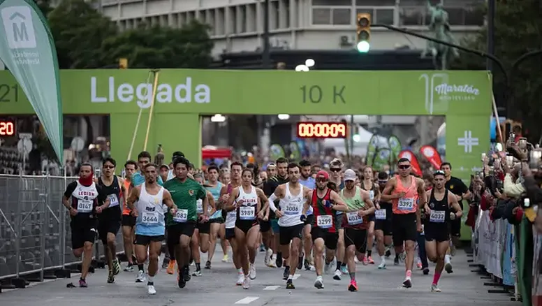 Maratón de Montevideo: casi 8000 participantes y 2000 extranjeros recorrerán la ciudad este domingo