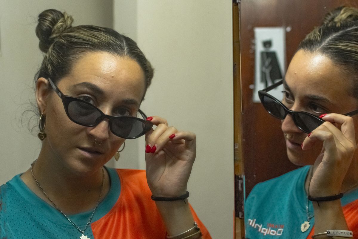 Las raperas ya no piden permiso. En la foto: Clipper, Josefina Tomás.