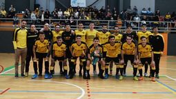 altText(Peñarol ganó los clásicos de Fútbol Sala)}