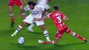 Impactante: Marcelo partió al medio a Luciano Sánchez