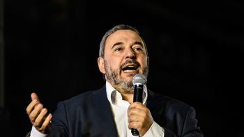 El senador y precandidato del FA, Mario Bergara.