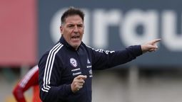 altText(Eliminatorias: una nueva selección se quedó sin DT)}