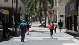 altText(Uruguay perderá casi 500 mil habitantes para 2070, según estudio del INE)}