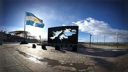 altText(Argentina presenta queja a Uruguay por colaborar con vuelos británicos a Malvinas)}