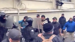 altText(La represión policial: la piedra en el zapato del PIT CNT)}