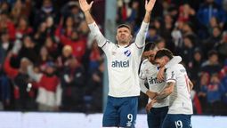 altText(Nacional y Rampla Jrs. se enfrentan por la Copa AUF Uruguay)}