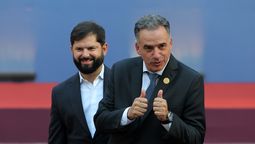 altText(Crece respaldo a gestión de Yamandú Orsi, pasó de 31,8% en mayo a 34,8%)}