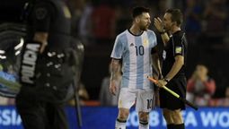 altText(Conmebol sancionó a Messi con sólo un partido y una multa de 1.500 dólares)}