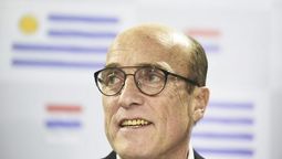 altText(Martínez presentó a su equipo asesor para diseñar las políticas del Agro)}