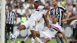 altText(Carneiro ni tan cerca ni tan lejos de Peñarol)}