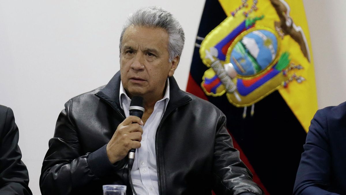 Fiscalía pidió prisión preventiva para el ex presidente de Ecuador