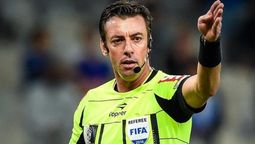 altText(Raphael Claus será el árbitro del encuentro Uruguay – Chile)}